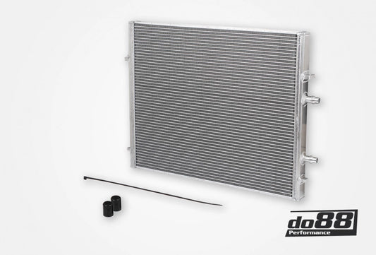 BMW F8X M2C M3 M4 Radiateur de charge frontal DO88